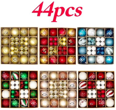 44 pcs of Christmas decor